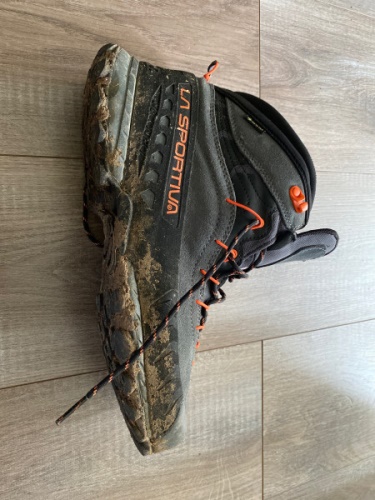 La Sportiva Schweiz Carbon Flame Tx4 Mid Gtx